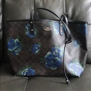 Coach tote